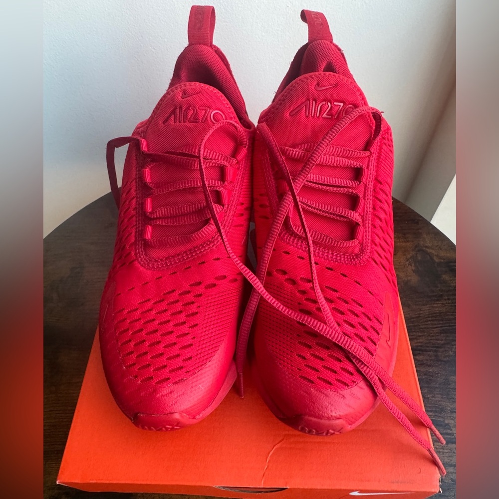 Nike Air Max 270 Triple Red Sneakers Youth Size 6Y